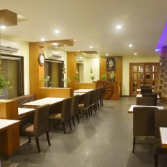 OYO 2647 Hotel Sai Shubham питание фото 2