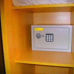 Medovaya Hotel сейф в номере