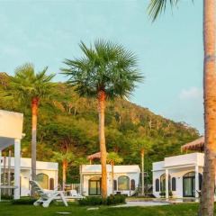 Отель Chalaroste Lanta The Private Resort Ланта