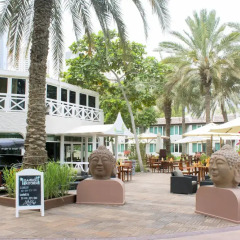 Отель Habtoor Grand Resort, Autograph Collection Дубай городской автобус