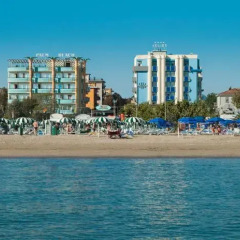 Hotel Helios пляж фото 2