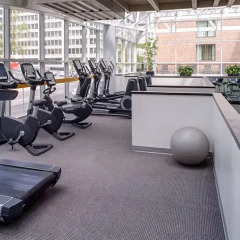 Отель Hyatt Regency Washington on Capitol Hill США, Вашингтон - 1 отзыв об отеле, цены и фото номеров - забронировать отель Hyatt Regency Washington on Capitol Hill онлайн фитнесс-зал фото 3