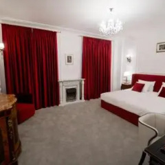 Гостиница Boutique hotel Romanoff в Краснодаре отзывы, цены и фото номеров - забронировать гостиницу Boutique hotel Romanoff онлайн Краснодар комната для гостей фото 3