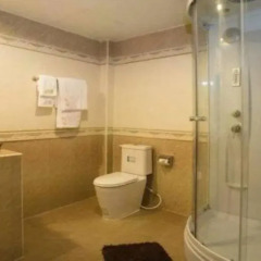 Отель The Point Residence ванная