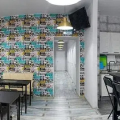 Гостиница B&B Hostel Yekaterinburg в Екатеринбурге - забронировать гостиницу B&B Hostel Yekaterinburg, цены и фото номеров Екатеринбург в номере