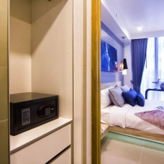 Отель Oceanstone 605 сейф в номере