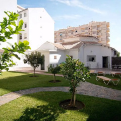 Отель Holidays2Fuengirola Испания, Фуэнхирола - отзывы, цены и фото номеров - забронировать отель Holidays2Fuengirola онлайн