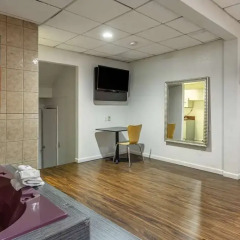 Отель Motel 6 Elizabeth - Newark Liberty Intl Airport США, Элизабет - отзывы, цены и фото номеров - забронировать отель Motel 6 Elizabeth - Newark Liberty Intl Airport онлайн спа фото 2