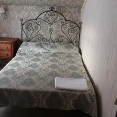 Гостиница Holiday home Emelya в Костроме 1 отзыв об отеле, цены и фото номеров - забронировать гостиницу Holiday home Emelya онлайн Кострома комната для гостей фото 5