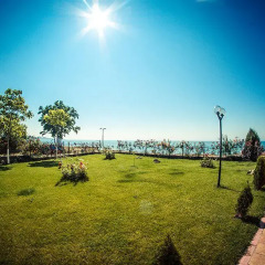 Отель Riviera Fort Beach Болгария, Равда - отзывы, цены и фото номеров - забронировать отель Riviera Fort Beach онлайн спортивное сооружение