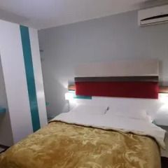 Отель Primavera Hotel Албания, Тирана - отзывы, цены и фото номеров - забронировать отель Primavera Hotel онлайн сейф в номере