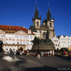 Отель Ibis Praha Mala Strana Прага