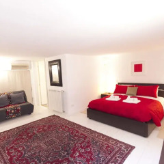 Отель Monti Colosseum Accommodation комната для гостей фото 5