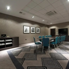 Отель DoubleTree by Hilton Edinburgh City Centre питание фото 3