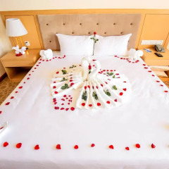 Bavico Plaza Hotel Dalat Далат сейф в номере