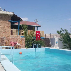 Cappa Cave Hostel Турция, Гёреме - отзывы, цены и фото номеров - забронировать отель Cappa Cave Hostel онлайн бассейн фото 2