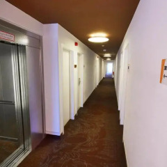 Отель Motel One Duesseldorf City интерьер отеля фото 3