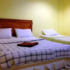 Отель P.N. Guest House комната для гостей фото 5