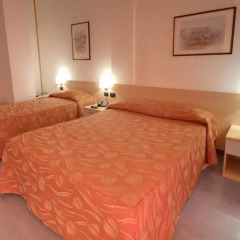 Отель Albergo Ristorante Da Tonino Италия, Реканати - отзывы, цены и фото номеров - забронировать отель Albergo Ristorante Da Tonino онлайн комната для гостей фото 3