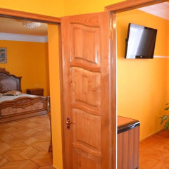 Гостиница Family House удобства в номере фото 2