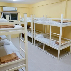 Отель Room 218 - Dorm For Rent - Adults Only Бангкок детские мероприятия фото 2