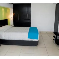 Апартаменты Beautiful apartment for 5 people in Acapulco сейф в номере
