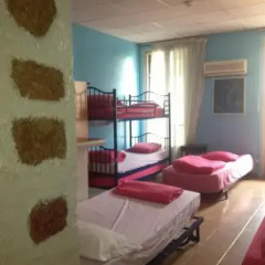 Отель Faubourg Montmartre Guest House Ницца спа