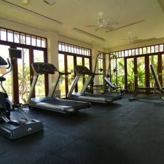 Отель Melati Beach Resort & Spa фитнесс-зал