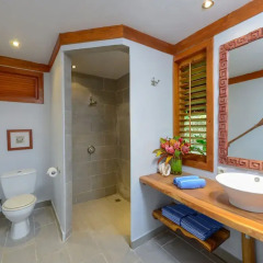Отель Te Nunoa Private Garden Bungalow ванная