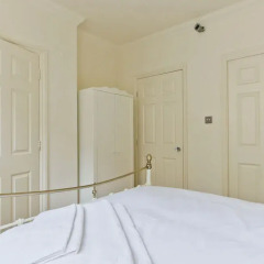 Апартаменты Vacation Apartments Hyde Park Лондон комната для гостей фото 4