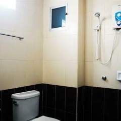Отель At Home Executive Apartment Таиланд, Паттайя - отзывы, цены и фото номеров - забронировать отель At Home Executive Apartment онлайн ванная