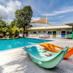 Отель Chalong Hill Tropical Garden Homes бассейн фото 2