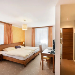 Отель EB Hotel Garni Австрия, Зальцбург - 1 отзыв об отеле, цены и фото номеров - забронировать отель EB Hotel Garni онлайн детские мероприятия