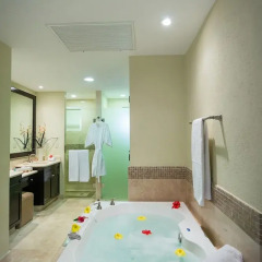 Отель Villa del Palmar Cancun Luxury Beach Resort & Spa Мексика, Плайя-Мухерес - отзывы, цены и фото номеров - забронировать отель Villa del Palmar Cancun Luxury Beach Resort & Spa онлайн ванная фото 2