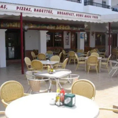 Отель Apartamentos Arcomar бассейн фото 3