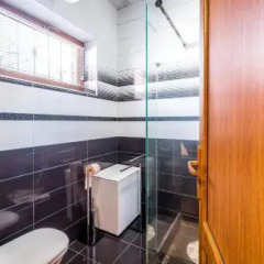 Отель Tbilisi Friendly Hostel Грузия, Тбилиси - отзывы, цены и фото номеров - забронировать отель Tbilisi Friendly Hostel онлайн ванная фото 2