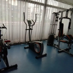 Guangzhou Pengda Hotel фитнесс-зал