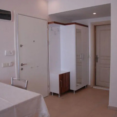 Tebriz Apart Hotel сейф в номере