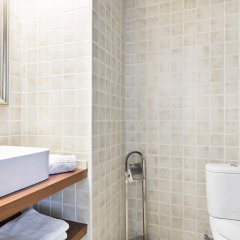 Отель Uma Suites Bruc Барселона ванная фото 2