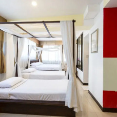 Отель The Best Bangkok House