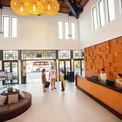 Отель Hoi An Beach Resort спа