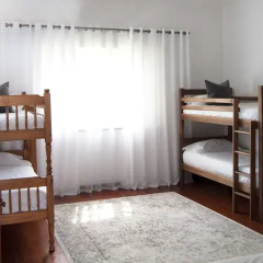 Отель Stellenhof Farmstay B&B сейф в номере