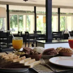 Отель Heritage Medawachchiya Resort питание