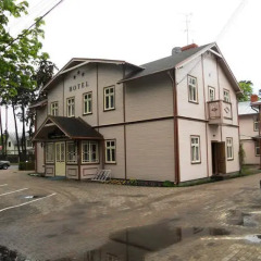Отель Elīna Юрмала парковка