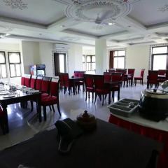 Отель Shaam E Retreat питание