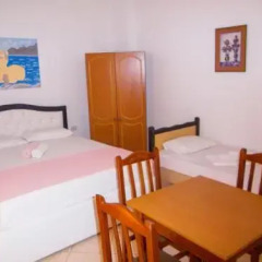 Отель Villa Bar - Restaurant Anxhelo комната для гостей