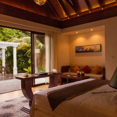 Отель Furaveri Island Resort & Spa интерьер отеля фото 3