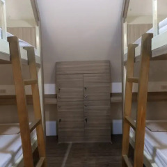 The Victory View Hostel Adults only Бангкок детские мероприятия