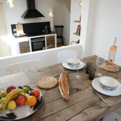 Отель Vieux Nice Appartement avec Rooftop Ницца в номере фото 2