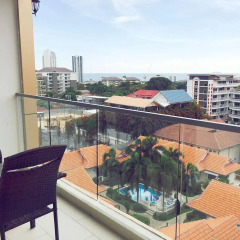 Отель C-View Residence Паттайя балкон